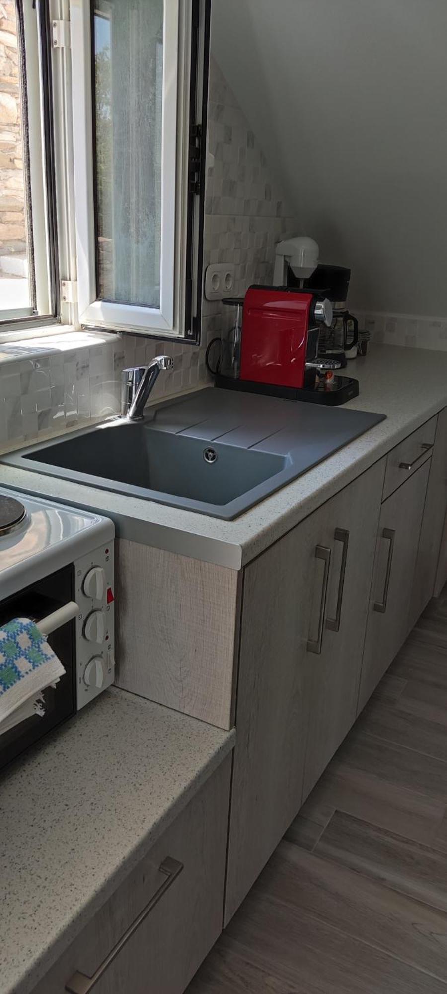 Ninemia Apartment Artemonas Ruang foto